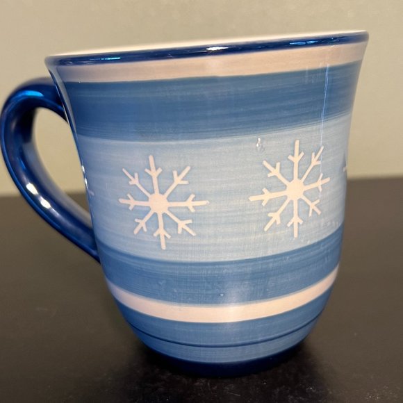 ST. NICHOLAS SQUARE Winter Frost  Ceramic Mug with Snowflakes - Picture 4 of 7